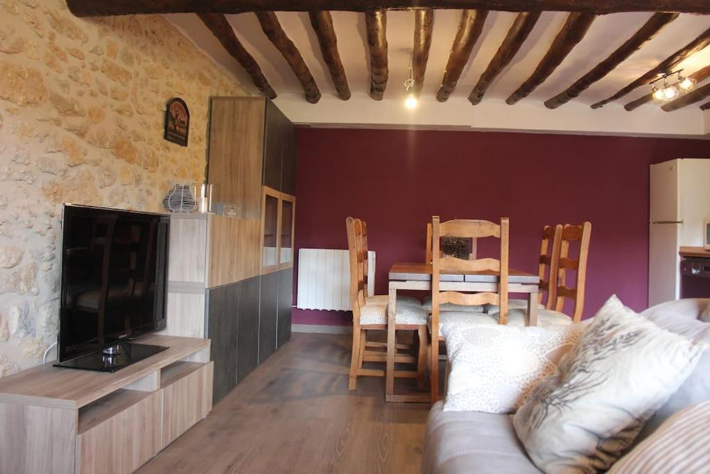 Casa Rustica Y Vistas A La Montana - Els Llavadors Villa Villafranca del Cid Eksteriør billede